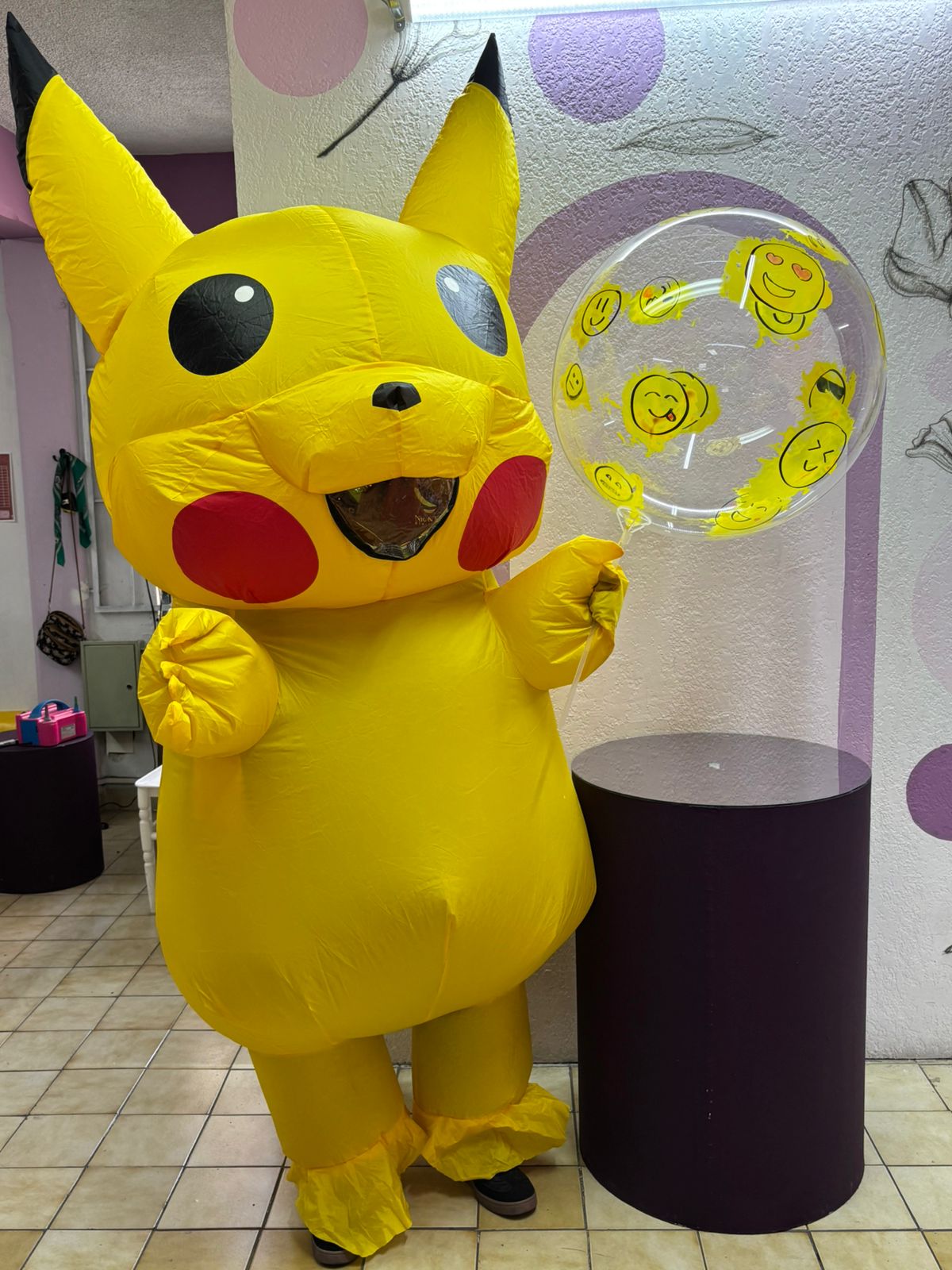 Entrega con Pikachu