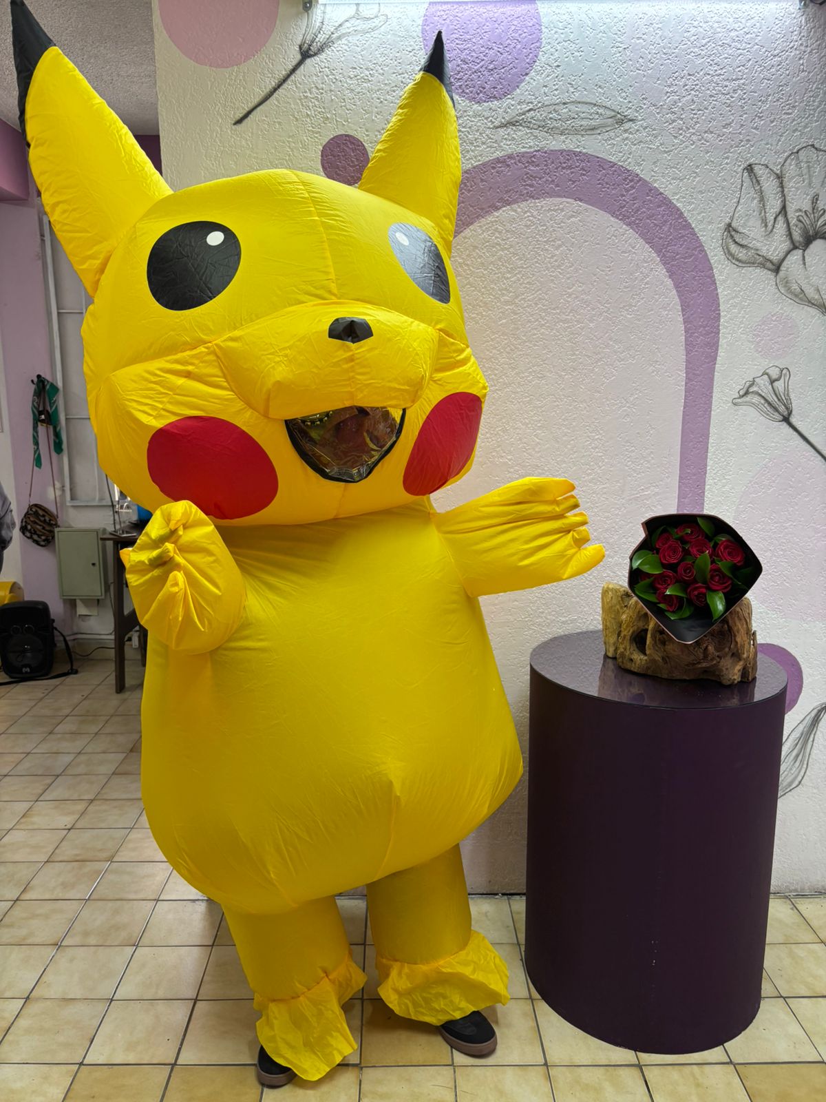 Entrega con Pikachu