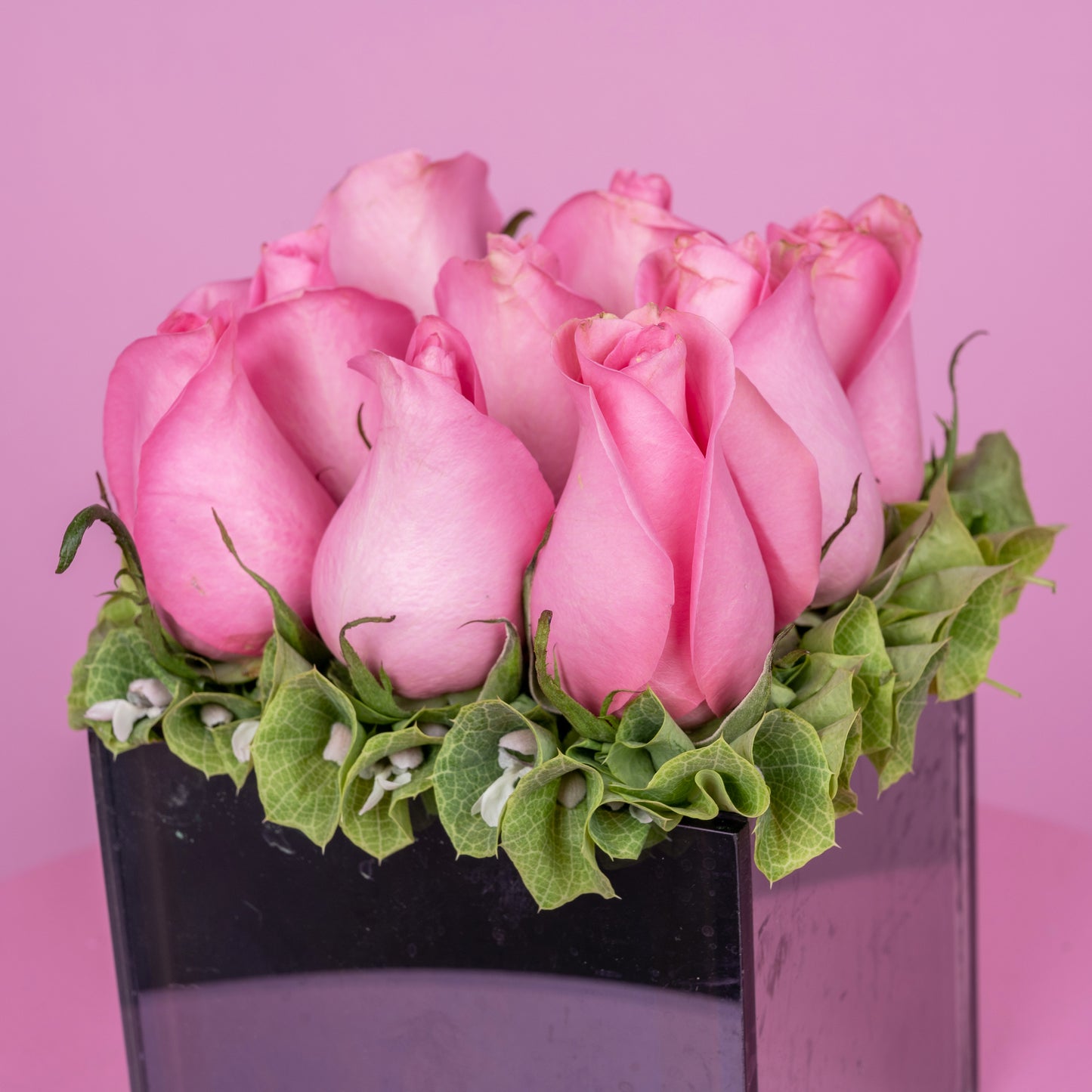 Cubo de rosas