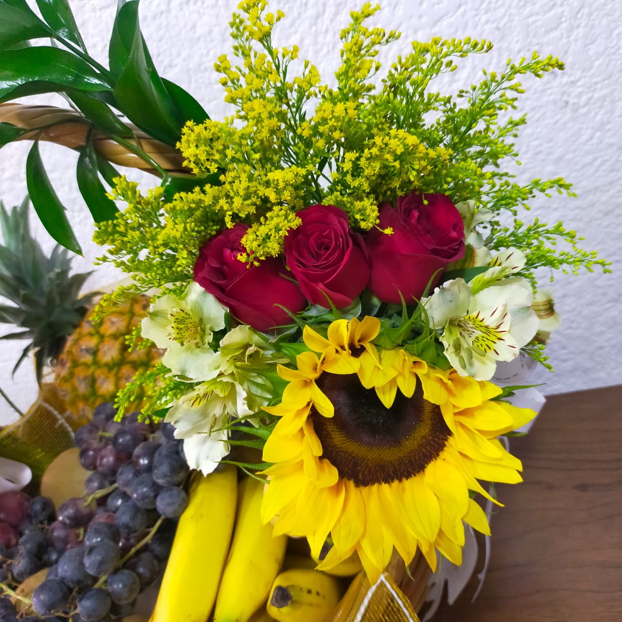Fruit basket